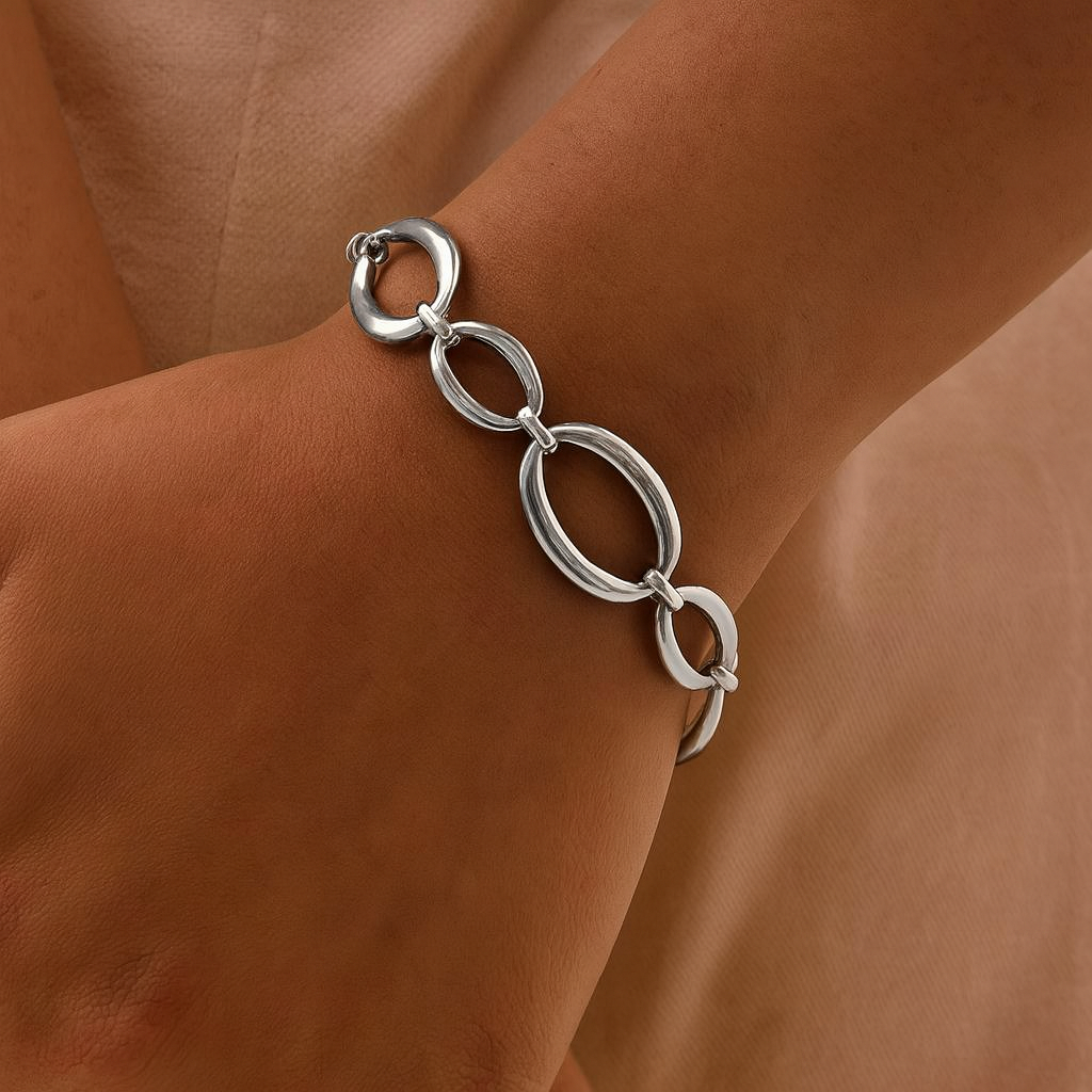 Valentina (PLEASE READ DESCRIPTION)