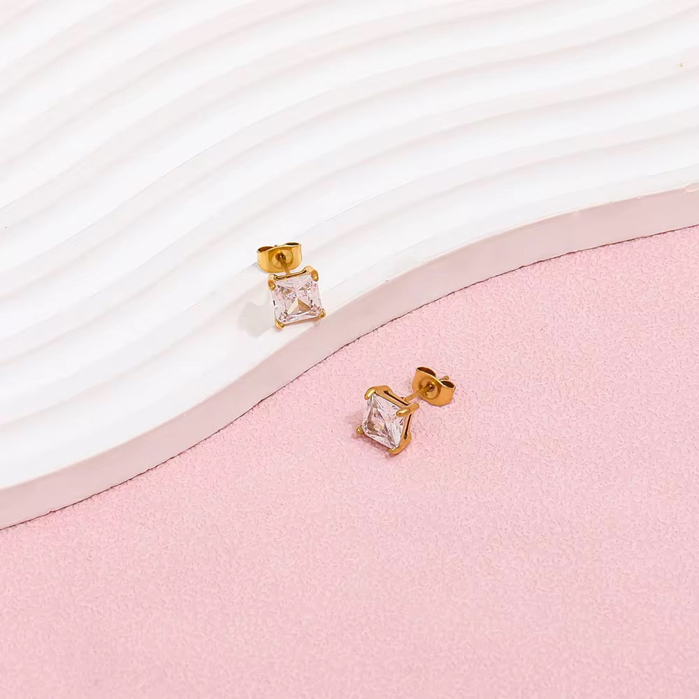 Cindy (PLEASE READ DESCRIPTION)