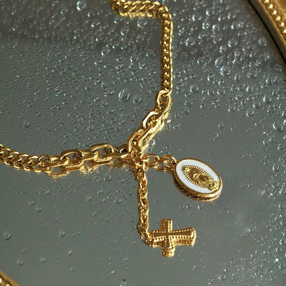 Eve (PLEASE READ DESCRIPTION)