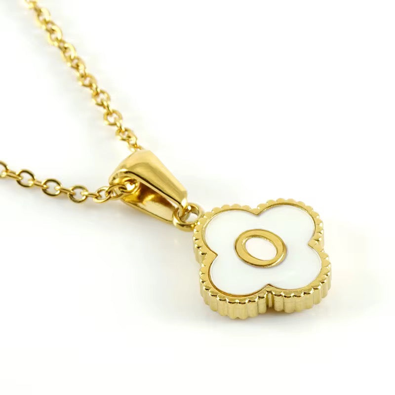 Clover Initial Necklace (PLEASE READ DESCRIPTION)